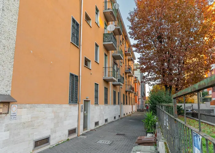 Διαμέρισμα Via Ovada 5 *