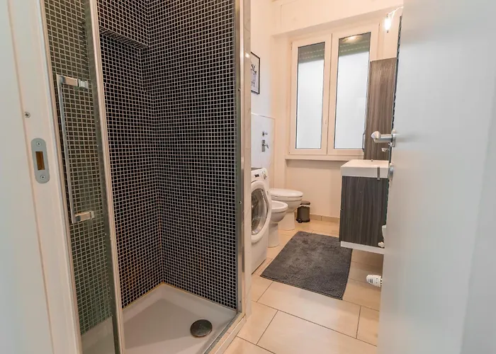 Διαμέρισμα Via Ovada 5 *