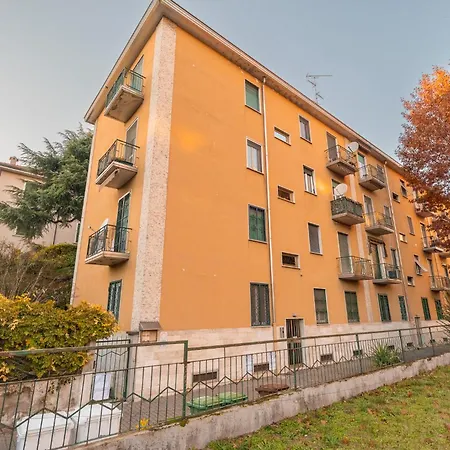 Appartement Via Ovada 5 *